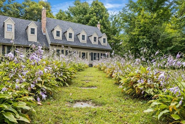 182 Steeple View Drive, Georgia, VT 05468