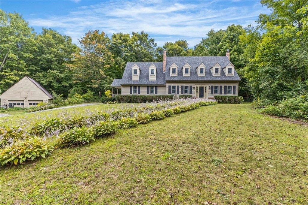 182 Steeple View Drive, Georgia, VT 05468