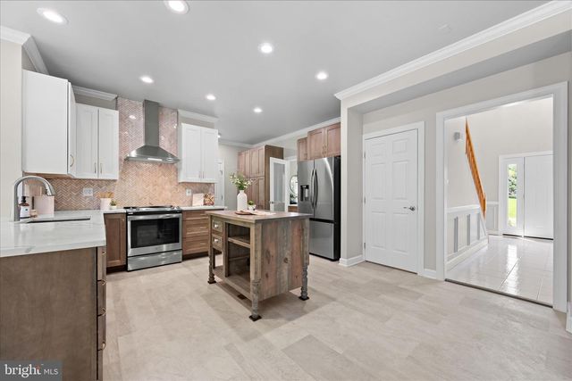 12801 BUCK LN, Darnestown, MD 20878
