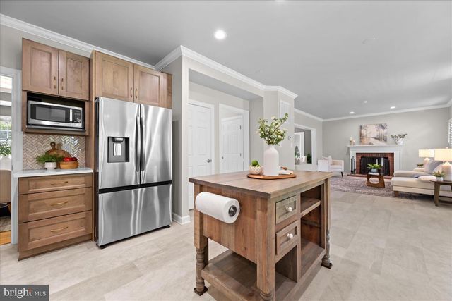 12801 BUCK LN, Darnestown, MD 20878
