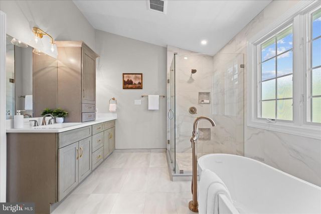 12801 BUCK LN, Darnestown, MD 20878