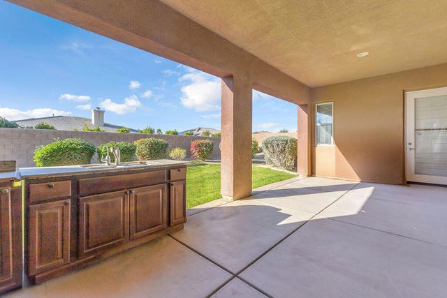 46109 Roadrunner Lane, La Quinta, CA 92253