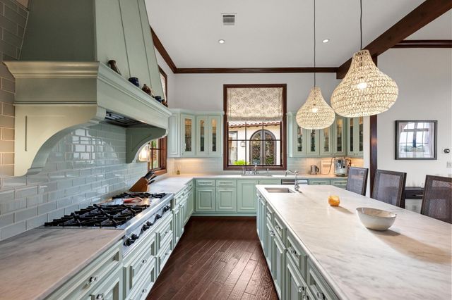 12724 Little Blue Stem CV, Austin, TX 78738