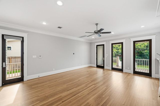 723 E 7th Street, Houston, TX 77007