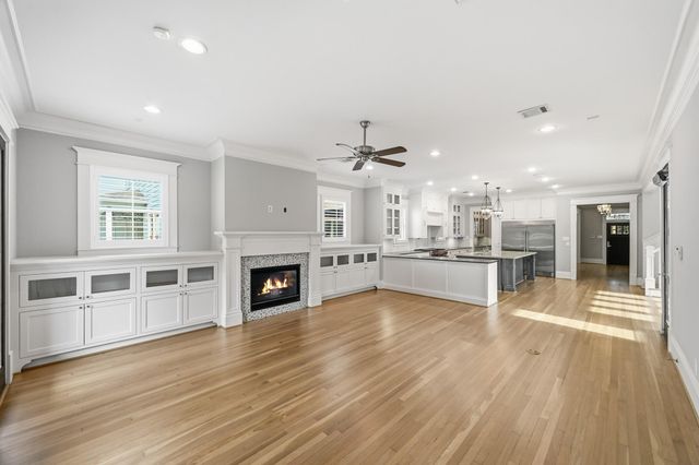 723 E 7th Street, Houston, TX 77007