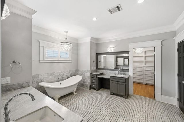 723 E 7th Street, Houston, TX 77007