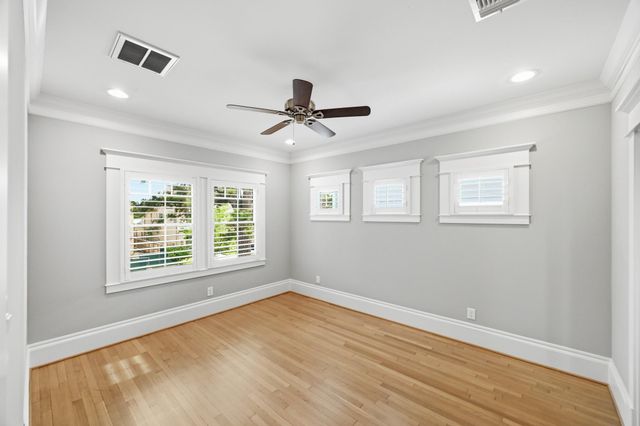 723 E 7th Street, Houston, TX 77007
