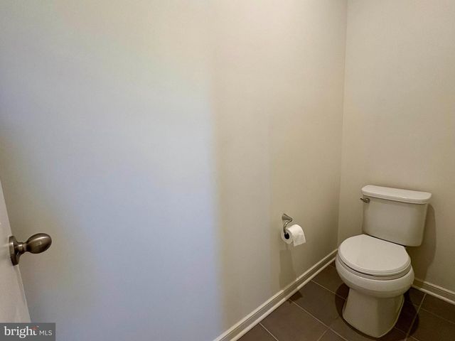 45948 SWALLOW TER, Sterling, VA 20165