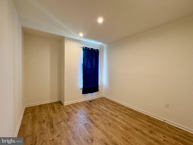 45948 SWALLOW TER, Sterling, VA 20165