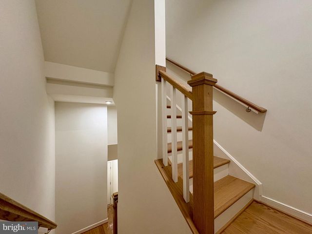 45948 SWALLOW TER, Sterling, VA 20165