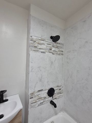 4690 Delaware Street, Gary, IN 46409