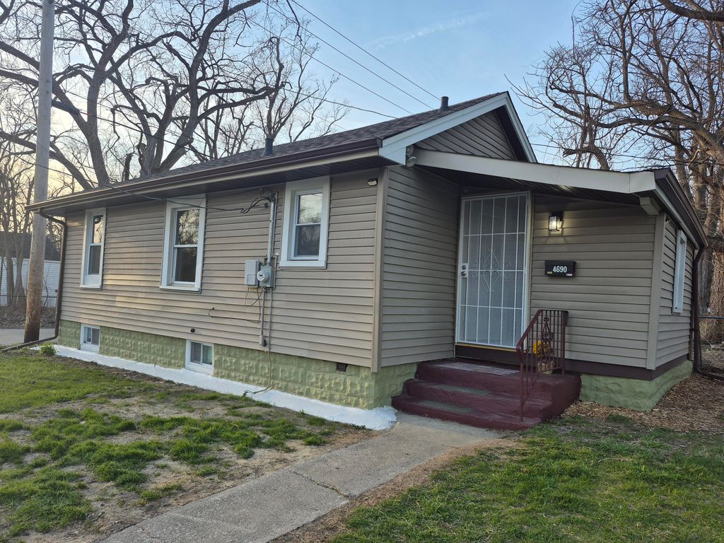 4690 Delaware Street, Gary, IN 46409
