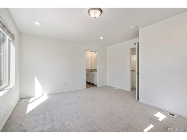 10001 Revere Ct, Commerce City, CO 80022