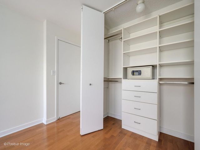 30 E Huron Street 3506, Chicago, IL 60611