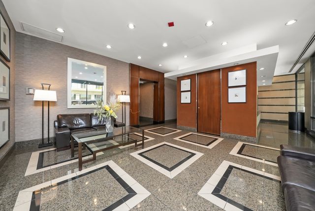 30 E Huron Street 3506, Chicago, IL 60611