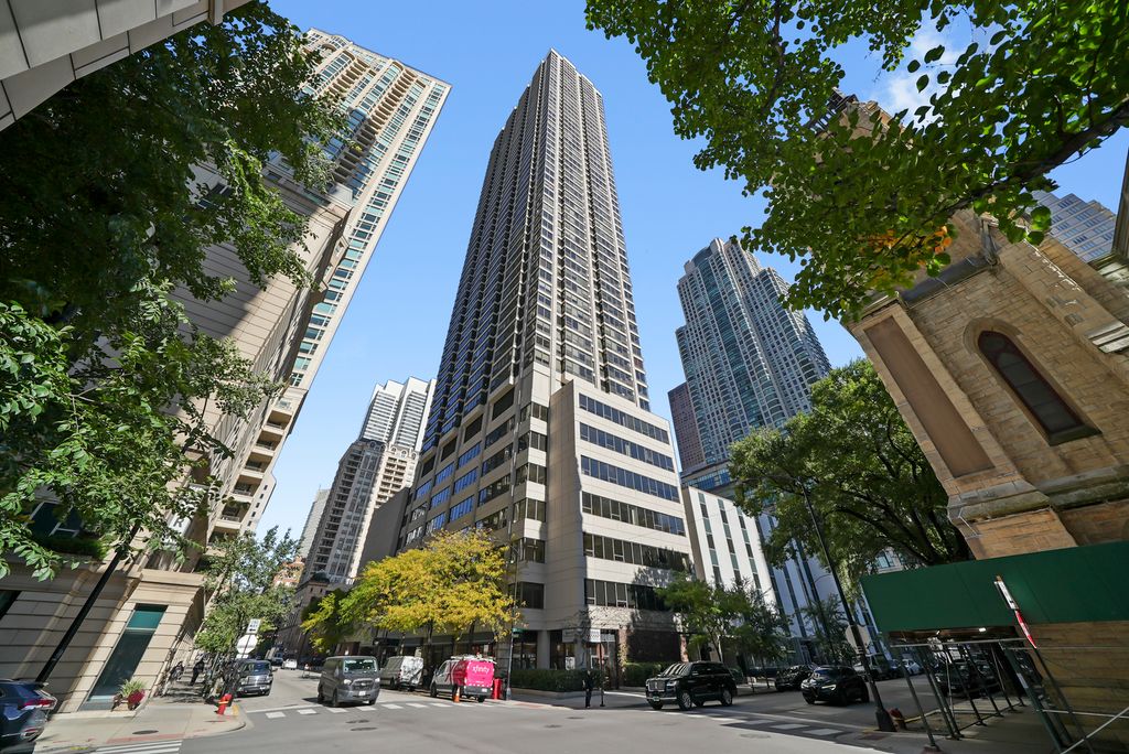 30 E Huron Street 3506, Chicago, IL 60611