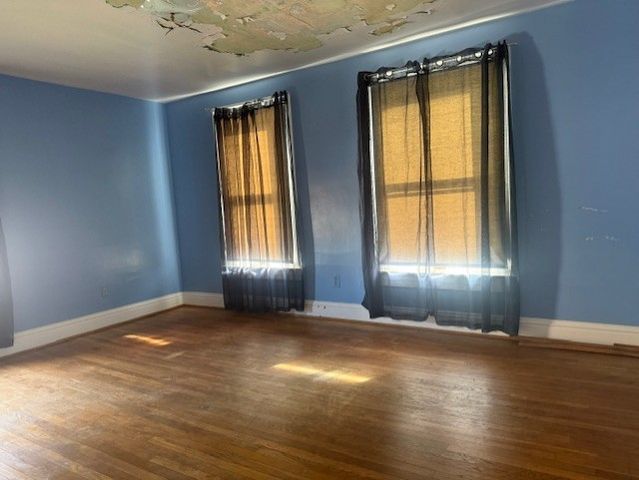 211 S Allen Ave, Donora, PA 15033