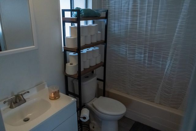 900 E Rankin Road 30, Tulare, CA 93274