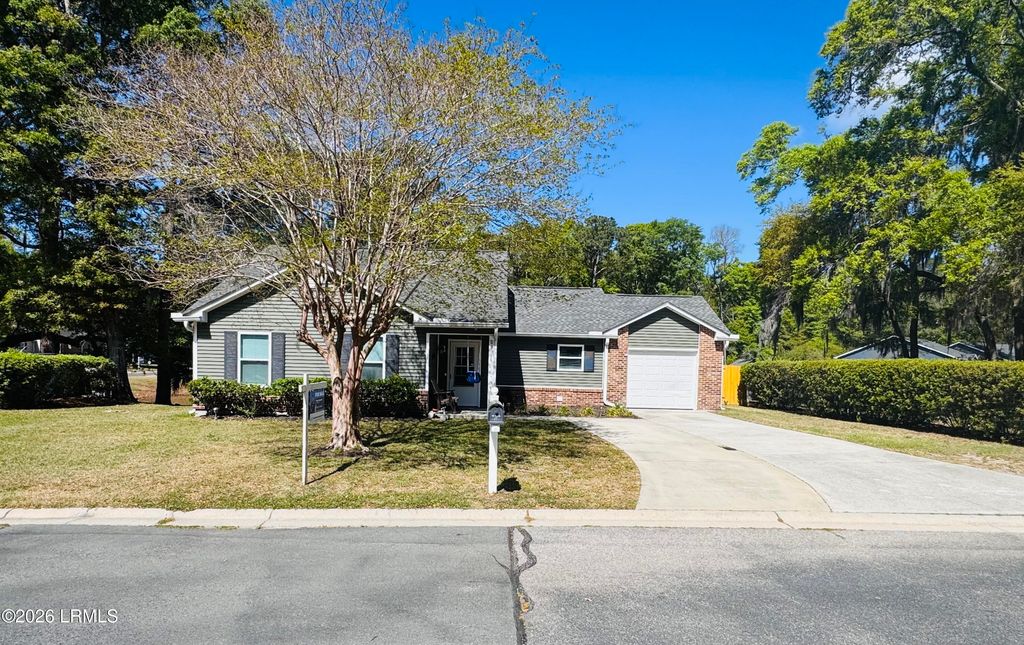 3 Avalon Drive, Beaufort, SC 29907