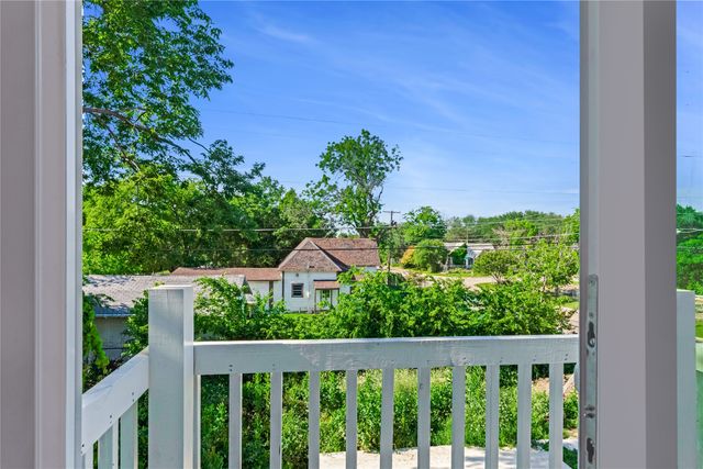 1641 E Tucker Street, Fort Worth, TX 76104