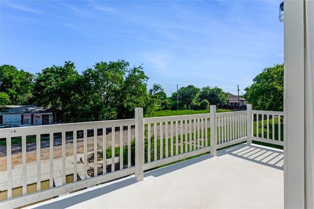1641 E Tucker Street, Fort Worth, TX 76104