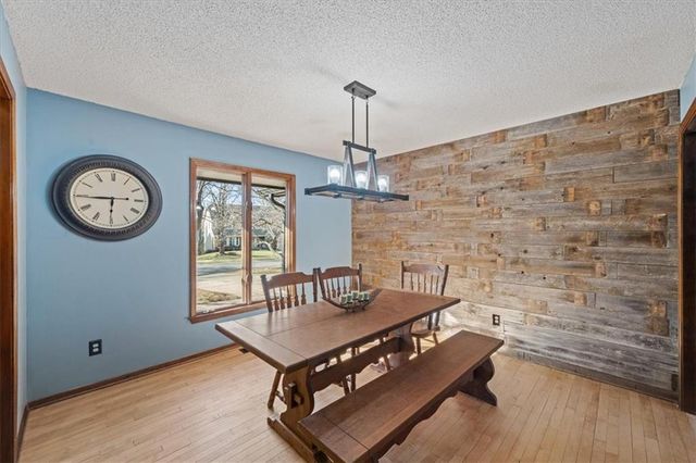 13408 W 78TH Terrace, Lenexa, KS 66216