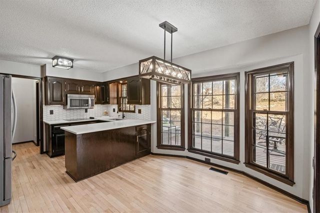 13408 W 78TH Terrace, Lenexa, KS 66216