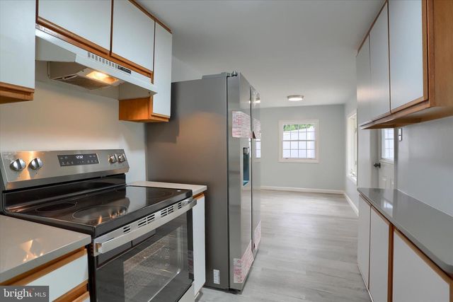 5008 ERBS BRIDGE RD, Mechanicsburg, PA 17050