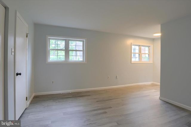 5008 ERBS BRIDGE RD, Mechanicsburg, PA 17050