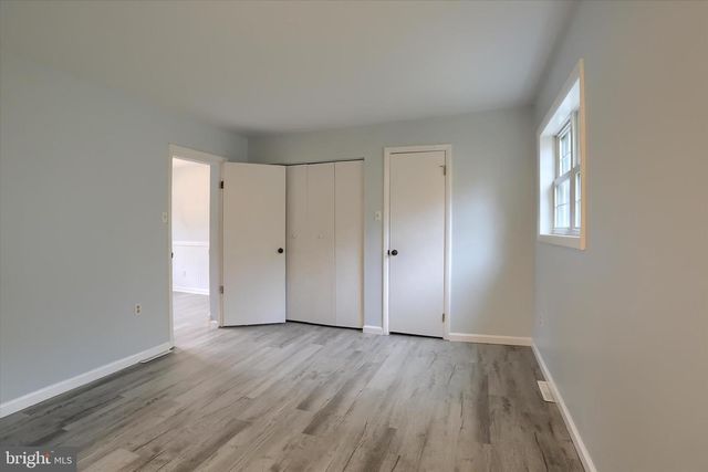 5008 ERBS BRIDGE RD, Mechanicsburg, PA 17050