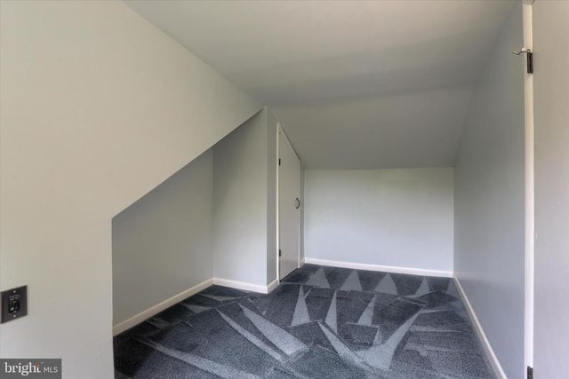 5008 ERBS BRIDGE RD, Mechanicsburg, PA 17050