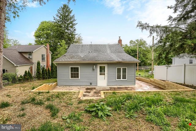 5008 ERBS BRIDGE RD, Mechanicsburg, PA 17050