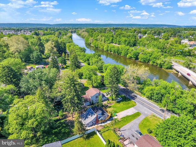 5008 ERBS BRIDGE RD, Mechanicsburg, PA 17050