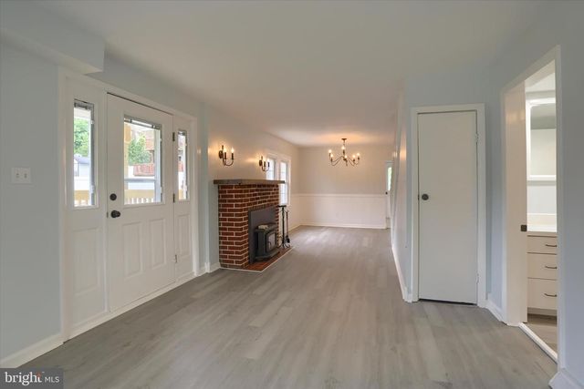 5008 ERBS BRIDGE RD, Mechanicsburg, PA 17050