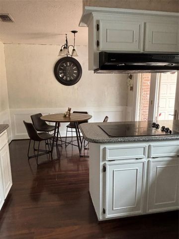 12115 Fawnview Drive, Houston, TX 77070