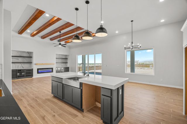 14512 Burwood Circle, Horizon City, TX 79928