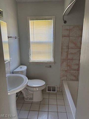 1256 Lander Road, Mayfield Heights, OH 44124