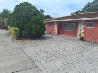 408 SE 6th Ave, Deerfield Beach, FL 33441
