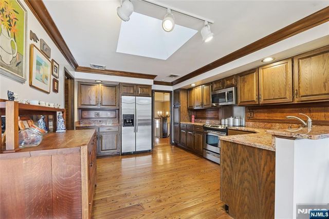 384 Blanch Avenue, Closter, NJ 07624