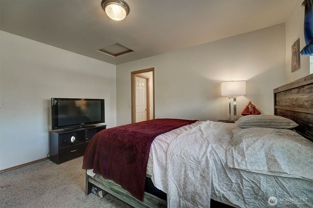 1299 NW Amanda Loop, Silverdale, WA 98383