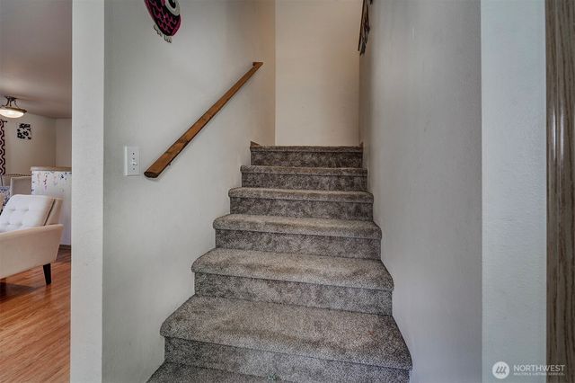 1299 NW Amanda Loop, Silverdale, WA 98383