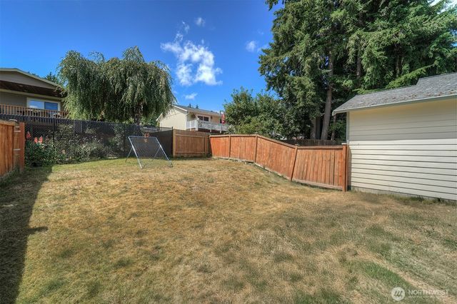 1299 NW Amanda Loop, Silverdale, WA 98383