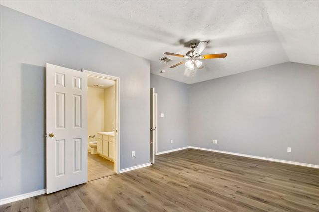 143 Anise Tree Place, The Woodlands, TX 77382