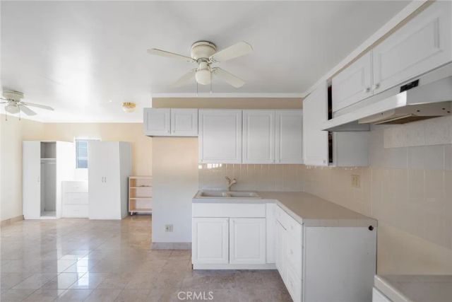 2240 Foothill Boulevard, Santa Ana, CA 92705