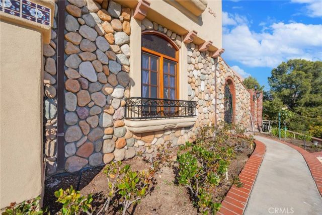 2240 Foothill Boulevard, Santa Ana, CA 92705