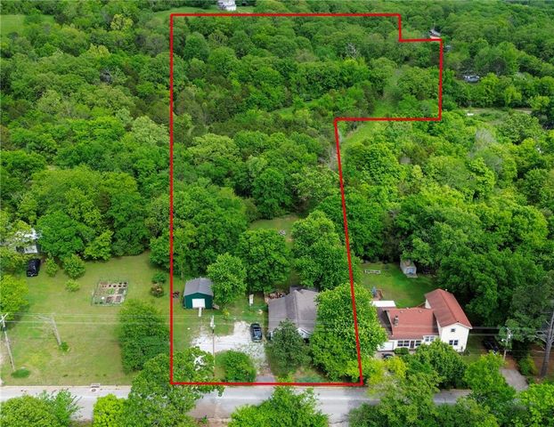 230 Stone Bridge Road, Fayetteville, AR 72701