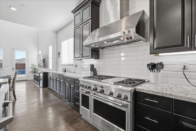 4736 Holliday Ln, El Dorado Hills, CA 95762