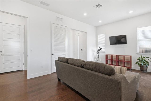 4736 Holliday Ln, El Dorado Hills, CA 95762