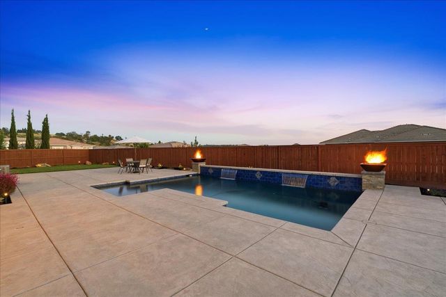 4736 Holliday Ln, El Dorado Hills, CA 95762