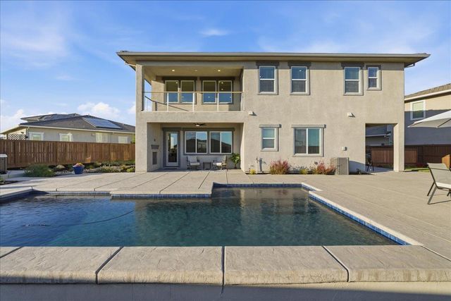4736 Holliday Ln, El Dorado Hills, CA 95762